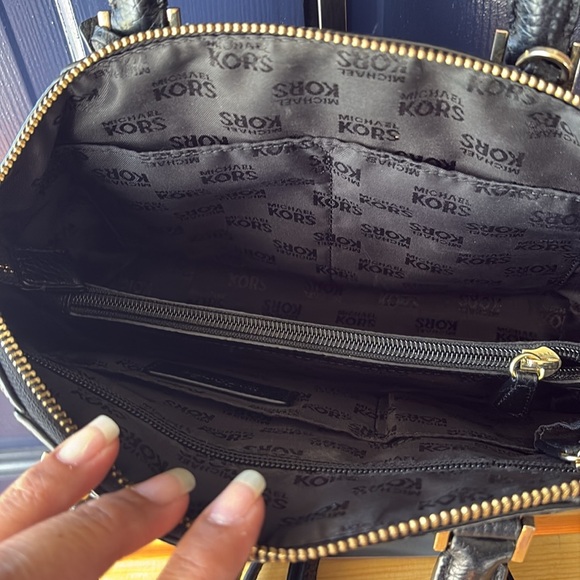 MICHAEL Michael Kors Pebbled Leather Tote Crossbody Bag - Picture 10 of 12